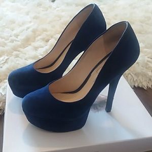 Jessica Simpson Heels